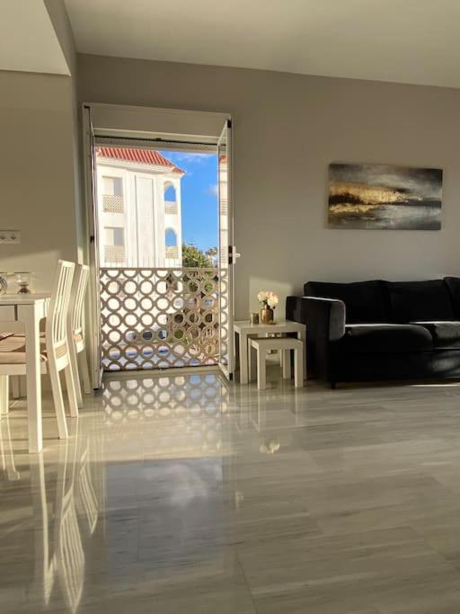 Lovely Tona Torremolinos Extérieur photo